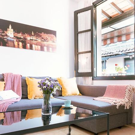Apartamento Con Encanto En Patio Sevillano Sevilha Exterior foto