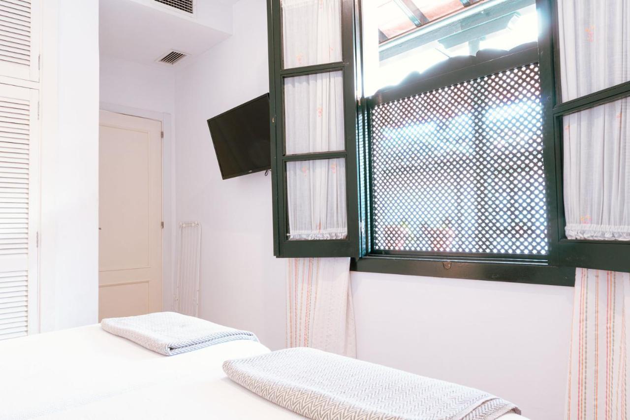 Apartamento Con Encanto En Patio Sevillano Sevilha Exterior foto