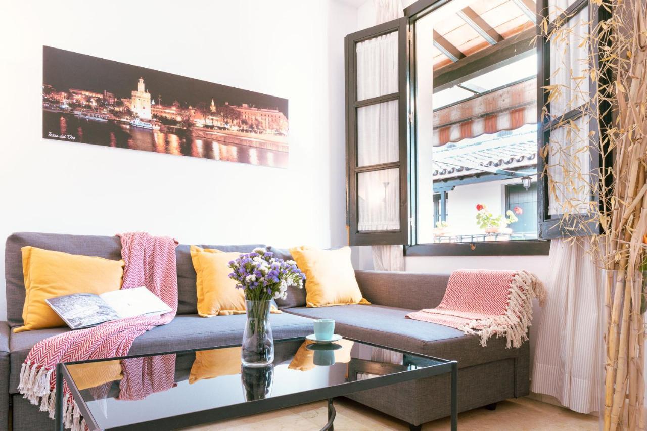 Apartamento Con Encanto En Patio Sevillano Sevilha Exterior foto